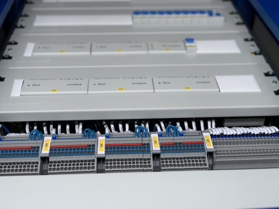 Rozvádzač inteligentnej elektroinštalácie